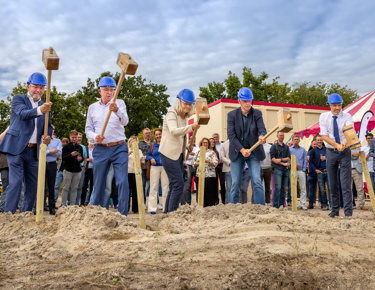 Socials PPT ©250908 18034